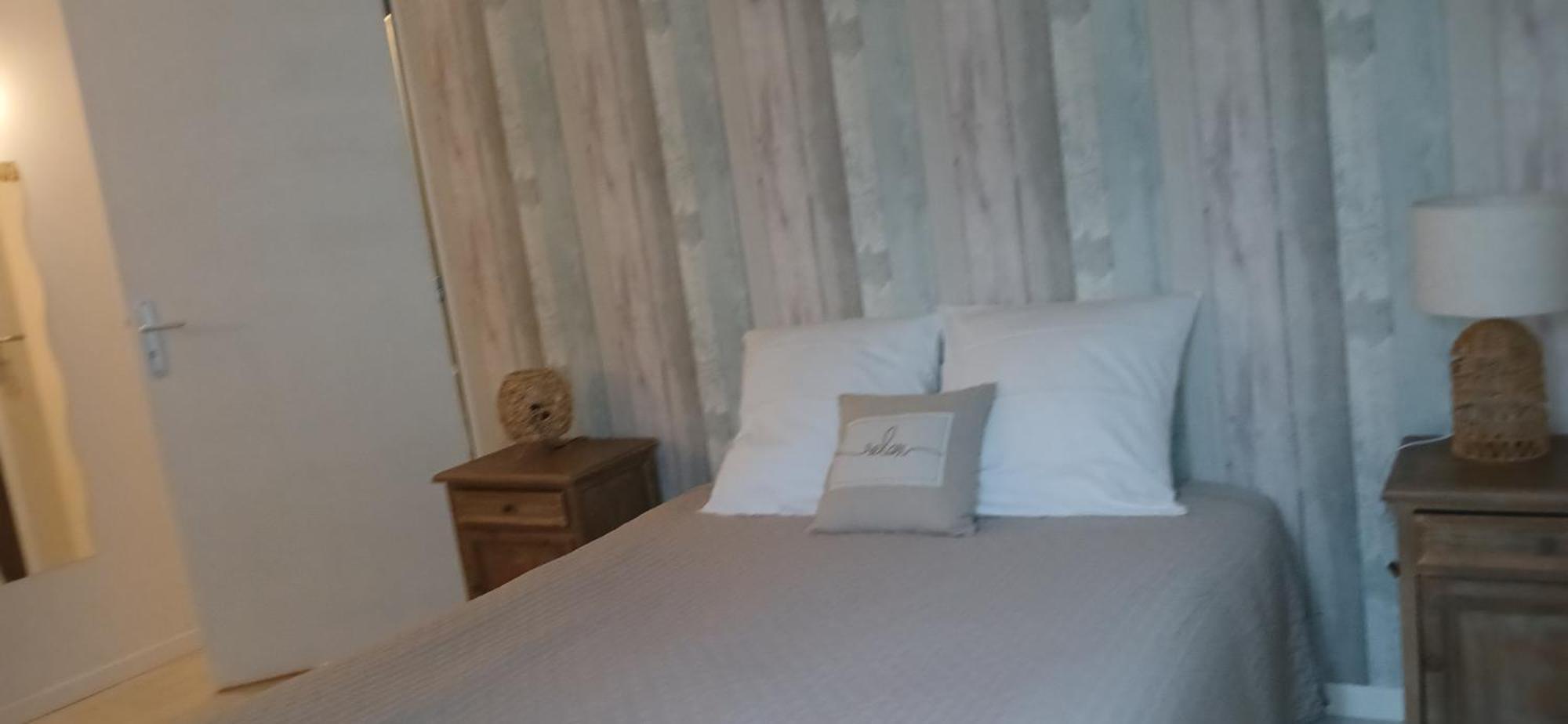 Bed and Breakfast Chez Bea Шательро Номер фото